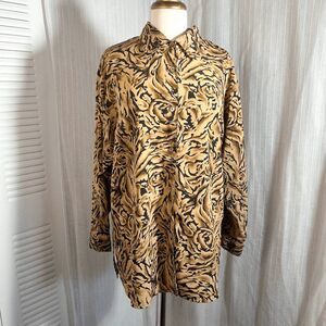 Style Exchange Blouse Size M Women's Vintage Abstract Sandstorm Button Down Top